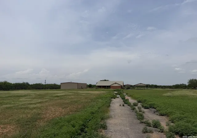 43rd image of 1550 County Road 300, Jourdanton, TX 78026 | MLS# 1947542