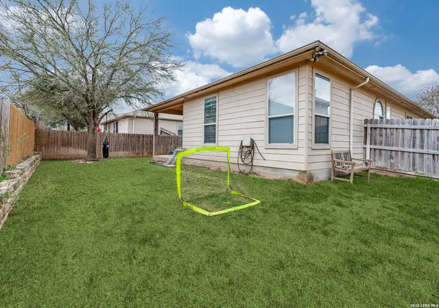24th image of 717 Fountain Gate, Cibolo, TX 78108 | MLS# 1947570