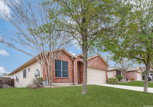 Photo 3 of Sale Pending at 717 Fountain Gate, Cibolo, TX 78108 | MLS# 1947570 | Listing updated on 2026-04-25