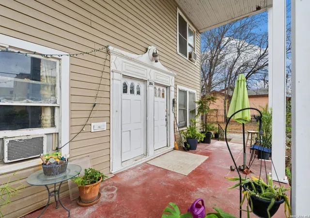 Photo 2 of Single family home for sale at 625 Hammond, San Antonio, TX 78210 | MLS# 1947574 | Listing updated on 2026-05-17