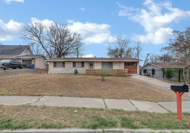 Photo 1 of Single family home for sale at 122 Morning Valley, San Antonio, TX 78227 | MLS# 1947575 | Listing updated on 2026-05-01
