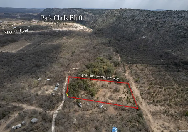 4th image of 292 Private Road 2430, Uvalde, TX 78801 | MLS# 1947629