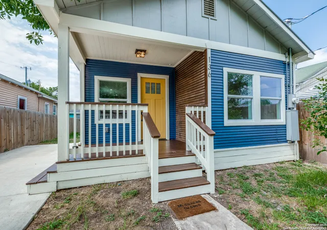 4th image of 136 W Lambert St, San Antonio, TX 78204 | MLS# 1947649