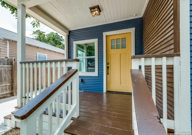 5th image of 136 W Lambert St, San Antonio, TX 78204 | MLS# 1947649