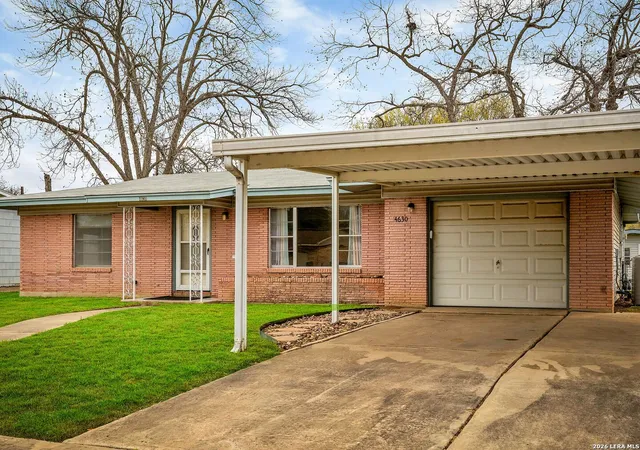 Photo 2 of Single family home for sale at 4630 Seabreeze Dr, San Antonio, TX 78220 | MLS# 1947670 | Listing updated on 2026-08-07