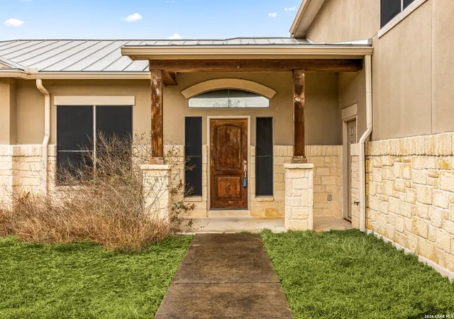 5th image of 217 High Point Cir, Spring Branch, TX 78070 | MLS# 1947674