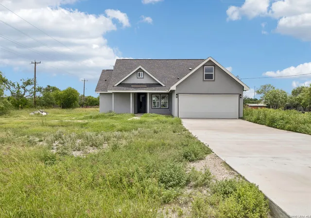 5th image of 123 Ranchero, Natalia, TX 78059 | MLS# 1947690