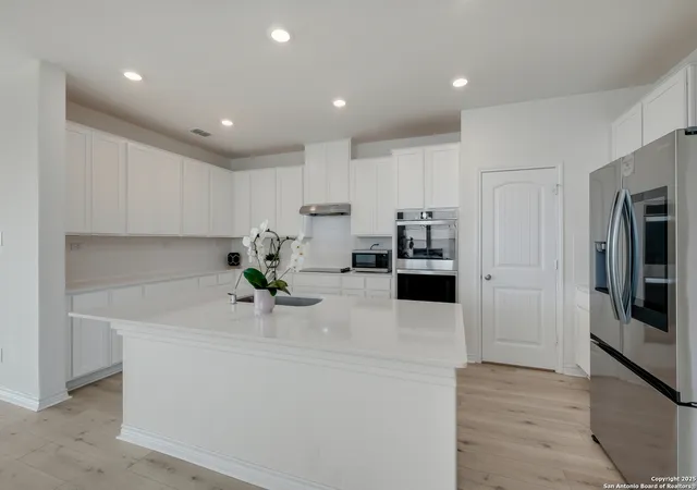 4th image of 348 Cordova Terrace, Seguin, TX 78155 | MLS# 1947702