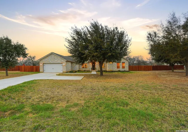 5th image of 109 W Short Meadow, Lytle, TX 78052 | MLS# 1947733