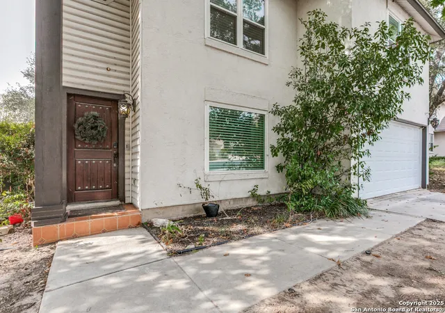 Photo 2 of Sale Pending at 2047 Ellison, San Antonio, TX 78245 | MLS# 1947752 | Listing updated on 2026-03-30