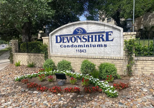 Photo 3 of Sale Pending at 11843 Braesview #403, San Antonio, TX 78213 | MLS# 1947754 | Listing updated on 2026-04-07