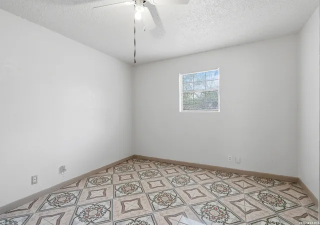 Photo 3 of Single family home for sale at 1721 Brunswick Blvd, San Antonio, TX 78211 | MLS# 1947759 | Listing updated on 2026-08-29