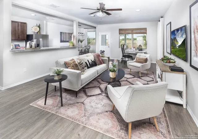 Photo 4 of Sale Pending at 4902 Sandstone Way, San Antonio, TX 78222 | MLS# 1947784 | Listing updated on 2026-03-27