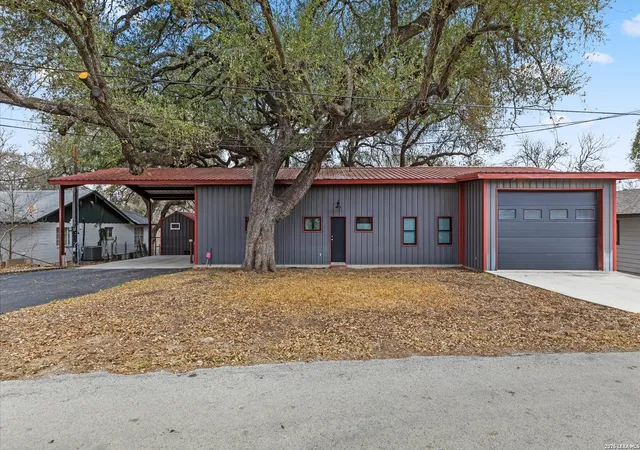 1st image of 276 Meadow Lake, Seguin, TX 78155 | MLS# 1947786