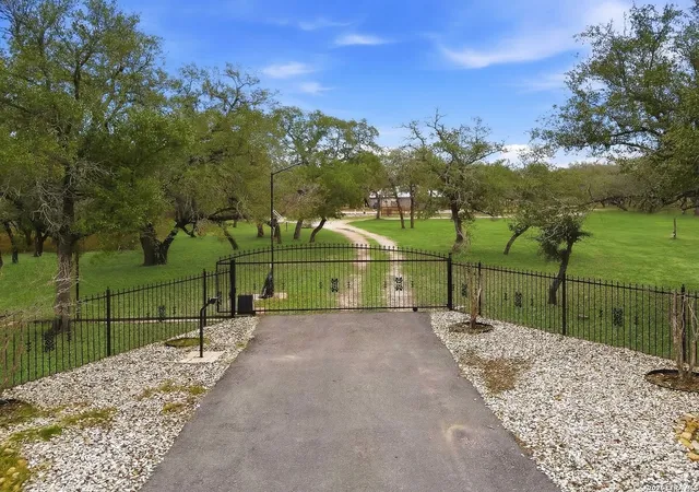 Homes for sale in Natalia, TX | 561 County Road 785, Natalia, TX 78059 | MLS# 1947833