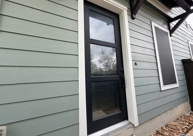 3rd image of 5843 Whitby Rd Unit 1, San Antonio, TX 78240 | MLS# 1947836