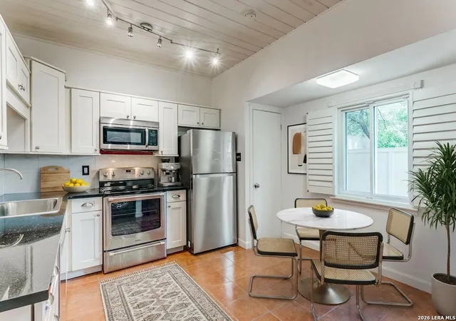 Photo 4 of Condo for sale at 3102 Eisenhauer #B 20, San Antonio, TX 78209 | MLS# 1947854 | Listing updated on 2026-09-21