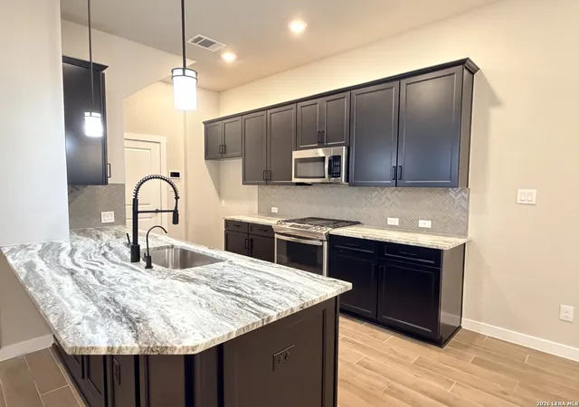 5th image of 5843 Whitby Rd Unit 30, San Antonio, TX 78240 | MLS# 1947872