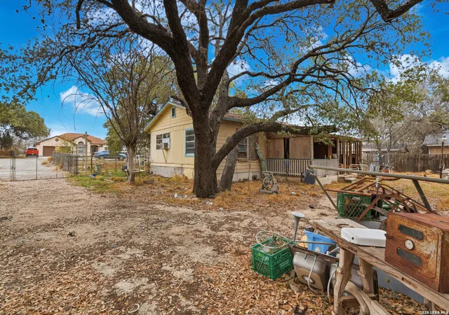 4th image of 7682 Dixon, Somerset, TX 78069 | MLS# 1947904