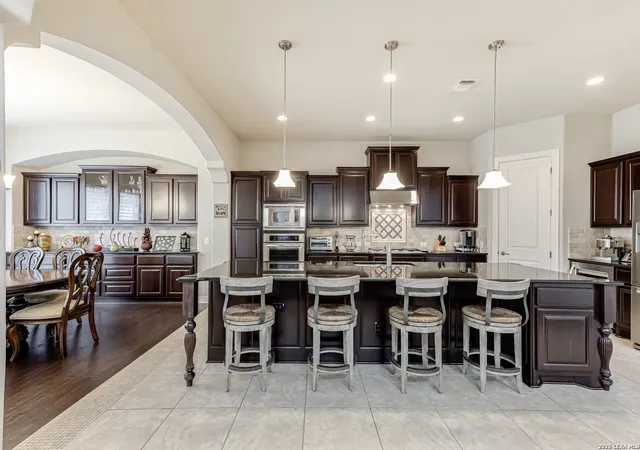 Photo 4 of Single family home for sale at 22522 Viajes, San Antonio, TX 78261 | MLS# 1948029 | Listing updated on 2026-07-15
