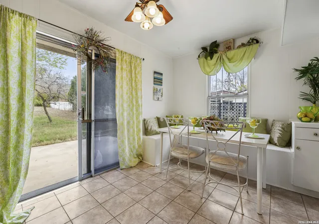 Photo 3 of Sale Pending at 623 Northtrail, San Antonio, TX 78216 | MLS# 1948033 | Listing updated on 2026-03-25