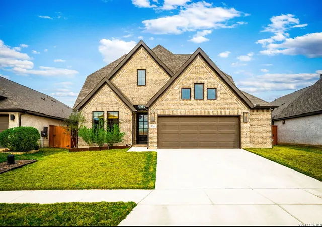 1st image of 634 Meade, New Braunfels, TX 78132 | MLS# 1948048