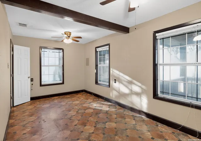 Photo 3 of Single family home for sale at 1019 County Road 350, Orange Grove, TX 78372 | MLS# 1948050 | Listing updated on 2026-07-25