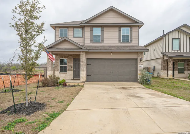 Photo 1 of Single family home for sale at 15623 Mint Patch Meadow, San Antonio, TX 78073 | MLS# 1948078 | Listing updated on 2026-03-29