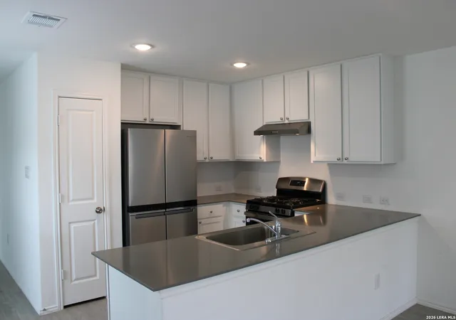 Photo 3 of Sale Pending at 124 Horseshoe Trl, Pleasanton, TX 78064 | MLS# 1948112 | Listing updated on 2026-05-17