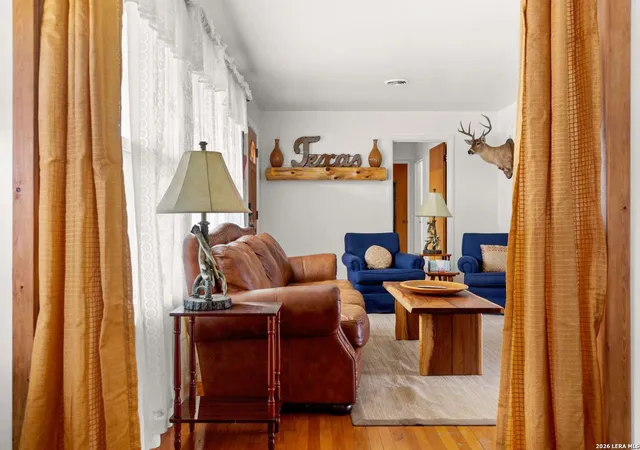 Photo 3 of Single family home for sale at 222 Eastley, San Antonio, TX 78217 | MLS# 1948116 | Listing updated on 2026-05-01