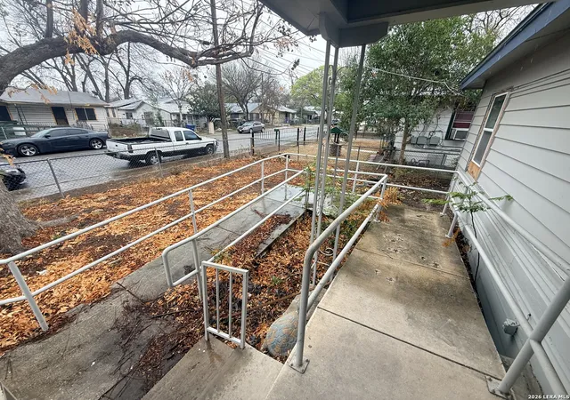 Photo 2 of Sale Pending at 207 29th, San Antonio, TX 78237 | MLS# 1948190 | Listing updated on 2026-08-13