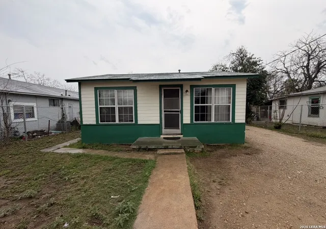 Photo 1 of Sale Pending at 646 Briggs, San Antonio, TX 78211 | MLS# 1948194 | Listing updated on 2026-03-26