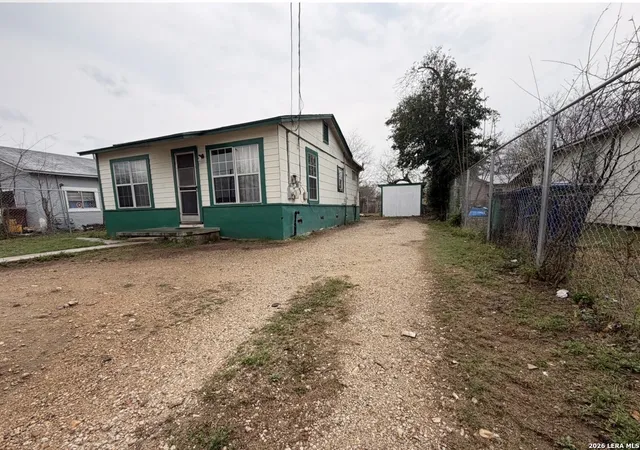 Photo 3 of Sale Pending at 646 Briggs, San Antonio, TX 78211 | MLS# 1948194 | Listing updated on 2026-03-26