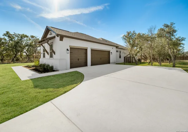 3rd image of 159 Bauer, Castroville, TX 78009 | MLS# 1948201