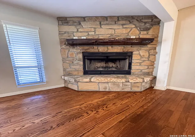 Photo 4 of Single family home for sale at 325 Hickman, Boerne, TX 78006 | MLS# 1948254 | Listing updated on 2026-08-07