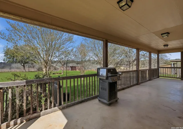 Homes for sale in Somerset, TX | 370 Alberts Ln, Somerset, TX 78069 | MLS# 1948256