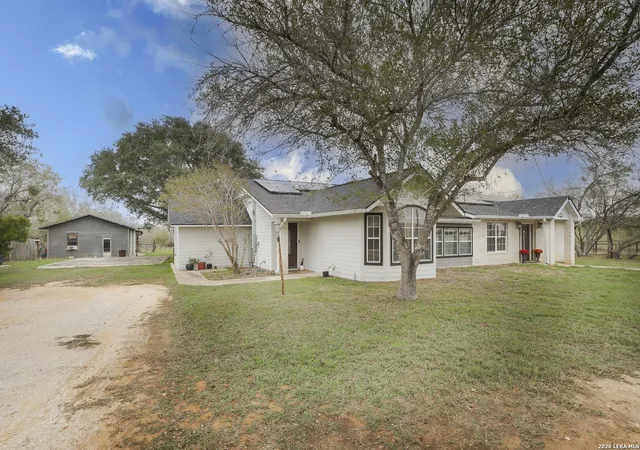 3rd image of 1667 Fm 1922, Floresville, TX 78114 | MLS# 1948259