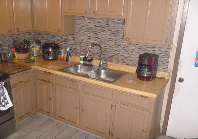 Photo 3 of Single family home for sale at 2820 County Road 1129, Pearsall, TX 78061 | MLS# 1948261 | Listing updated on 2026-09-10