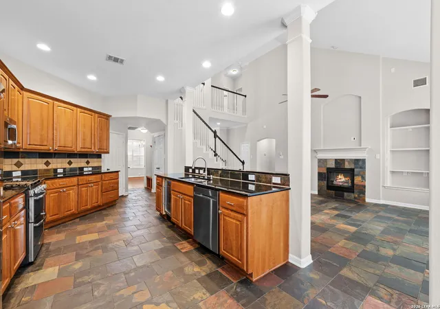 5th image of 25019 White Crk, San Antonio, TX 78255 | MLS# 1948283
