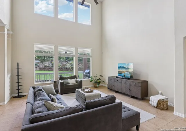 Photo 4 of Sale Pending at 3403 Navajo Peace, San Antonio, TX 78261 | MLS# 1948301 | Listing updated on 2026-04-29
