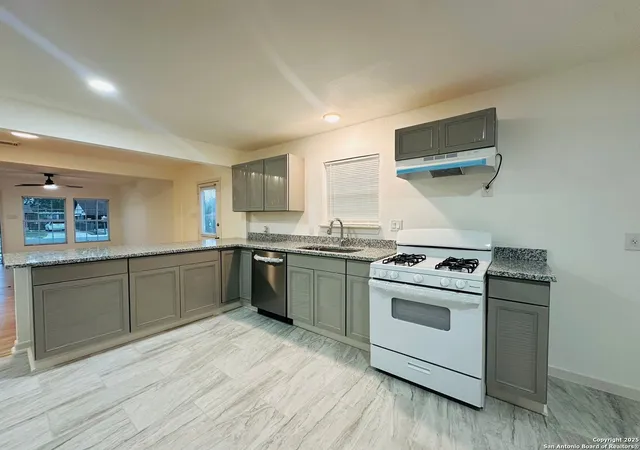 Photo 4 of Single family home for sale at 151 Bernice, San Antonio, TX 78228 | MLS# 1948314 | Listing updated on 2026-03-23