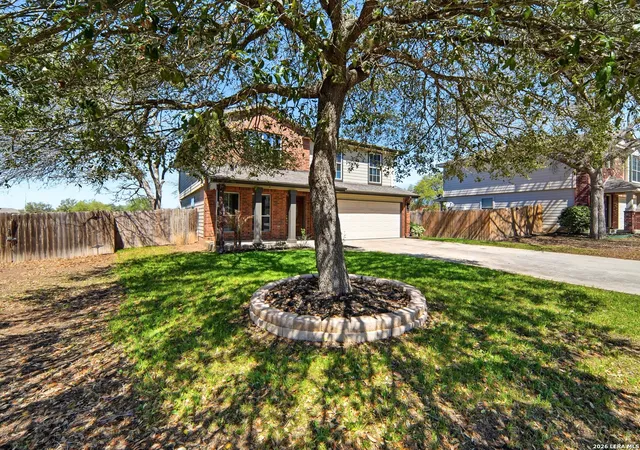Photo 3 of Sale Pending at 8903 Scarlet Crk, Universal City, TX 78148 | MLS# 1948327 | Listing updated on 2026-05-11