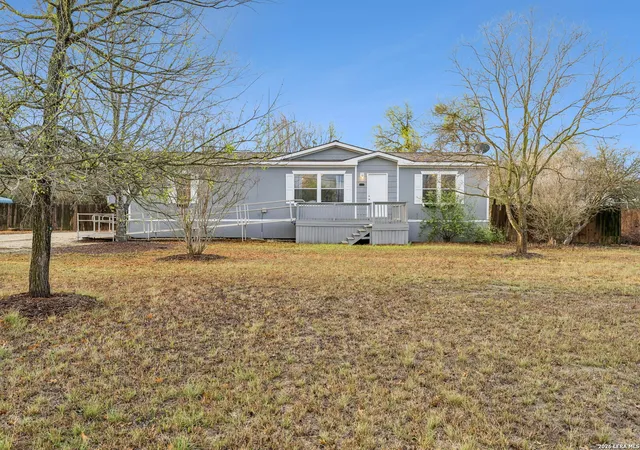 Photo 1 of Manufactured home for sale at 415 County Road 3822, San Antonio, TX 78253 | MLS# 1948330 | Listing updated on 2026-04-24