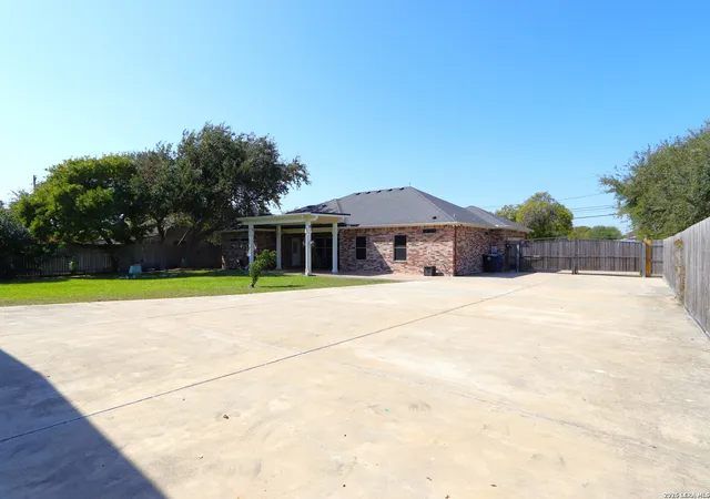 19th image of 2937 Waldron, Corpus Christi, TX 78418 | MLS# 1948349