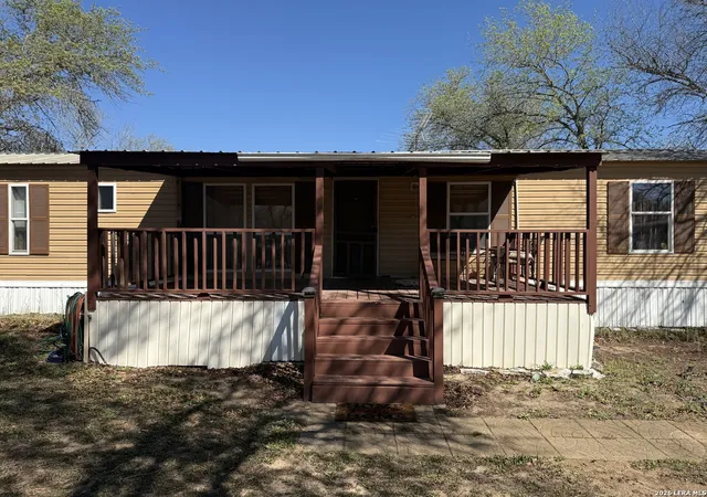 Photo 3 of Sale Pending at 23423 Copper Cyn, Elmendorf, TX 78112 | MLS# 1948365 | Listing updated on 2026-03-26
