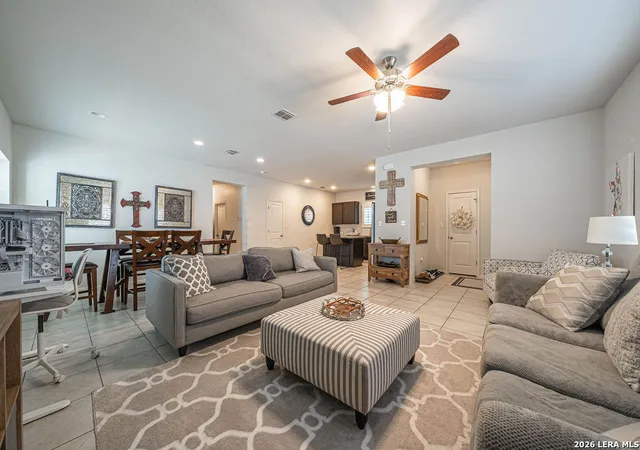 Photo 3 of Single family home for sale at 1157 Esplanade, San Marcos, TX 78666 | MLS# 1948375 | Listing updated on 2026-07-19