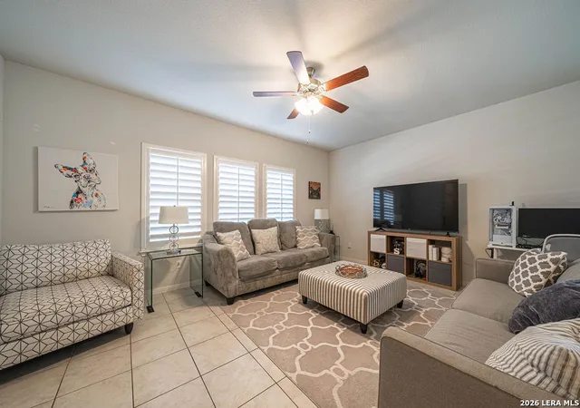 Photo 4 of Single family home for sale at 1157 Esplanade, San Marcos, TX 78666 | MLS# 1948375 | Listing updated on 2026-07-19
