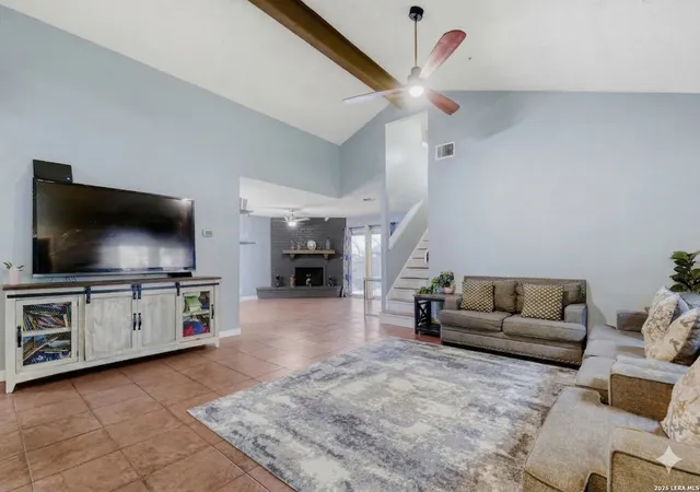 Photo 4 of Sale Pending at 2518 Ridge Leaf, San Antonio, TX 78251 | MLS# 1948382 | Listing updated on 2026-03-31