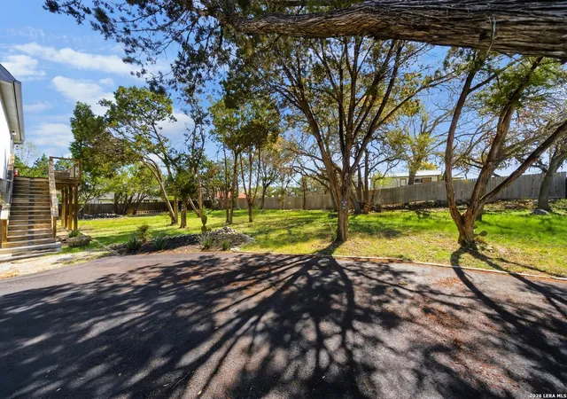Photo 2 of Single family home for sale at 1568 Blueridge, Canyon Lake, TX 78133 | MLS# 1948513 | Listing updated on 2026-03-24