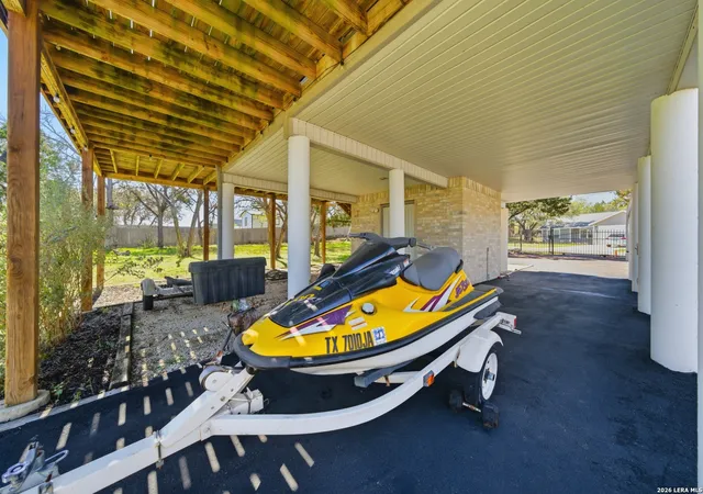 Photo 3 of Single family home for sale at 1568 Blueridge, Canyon Lake, TX 78133 | MLS# 1948513 | Listing updated on 2026-03-24